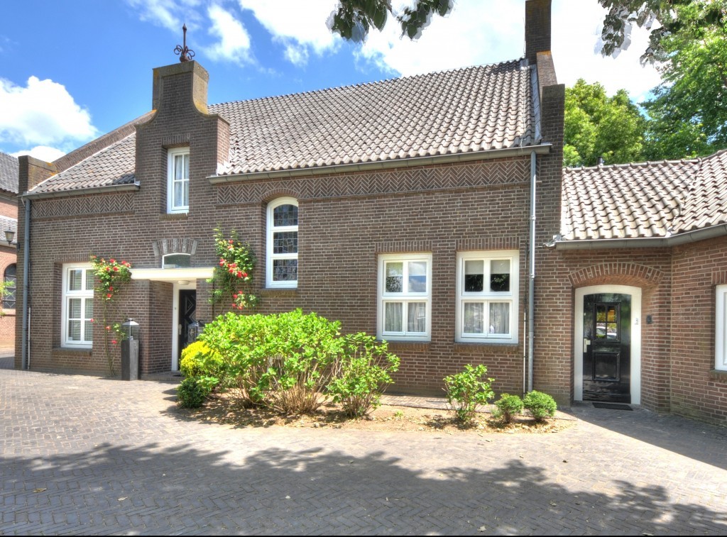 Uitvaartcentrum Rosmalen Uitvaartcentrum Rosmalen